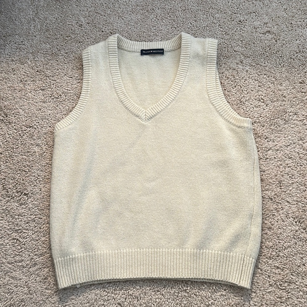 Brandy Melville Knitted Vest